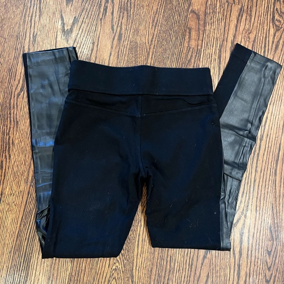 CLUB MONACO PLEATHER FRONT LEGGINGS - Picture 4 of 8